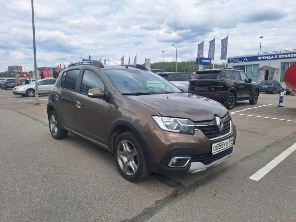 Renault Sandero II Рестайлинг с пробегом 2021 года, цена 1 395 000 рублей, 50000 км, хэтчбек, Автокод Объявления