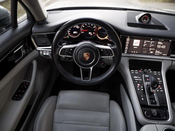 Porsche Panamera II с пробегом 2016 года, цена 5 989 000 рублей, 99872 км, лифтбек, Автокод Объявления