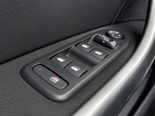 Peugeot 408 I с пробегом 2015 года, цена 569 000 рублей, 162965 км, седан, Автокод Объявления
