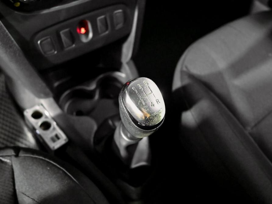 Renault Logan II Рестайлинг Екатеринбург  - изображение 13