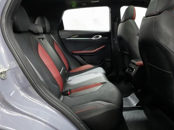 Geely Coolray I Рестайлинг с пробегом 2024 года, цена 2 296 000 рублей, 20000 км, внедорожник, Автокод Объявления