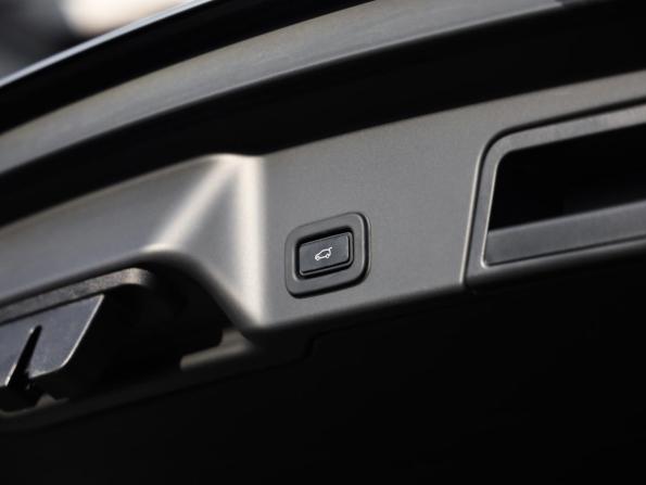 Land Rover Range Rover Evoque II с пробегом 2020 года, цена 3 699 000 рублей, 71273 км, внедорожник, Автокод Объявления