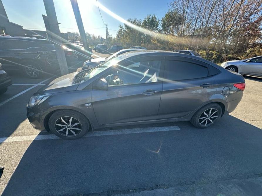 Hyundai Solaris I Курган  - изображение 3