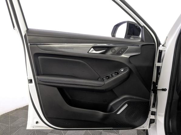 Haval Jolion I Рестайлинг с пробегом 2024 года, цена 2 040 000 рублей, 12842 км, внедорожник, Автокод Объявления