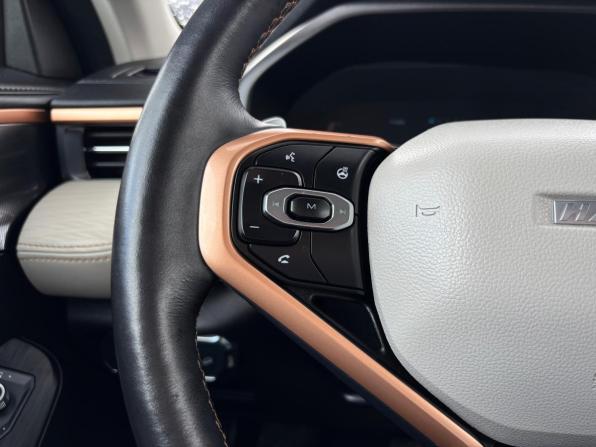 Haval Jolion I с пробегом 2022 года, цена 1 820 000 рублей, 60115 км, внедорожник, Автокод Объявления