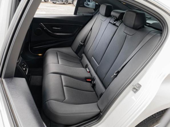 BMW 3 серии VI (F3x) с пробегом 2013 года, цена 1 980 000 рублей, 84460 км, седан, Автокод Объявления