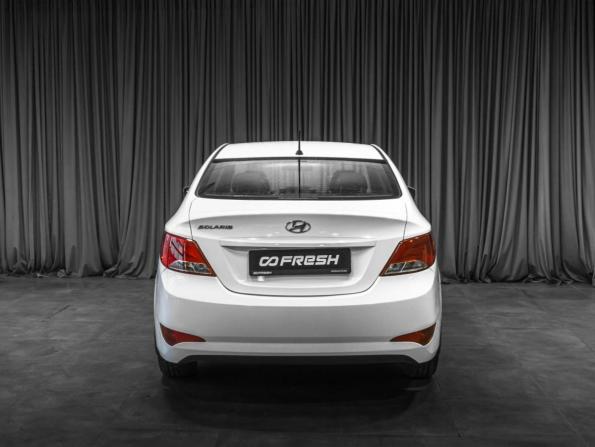 Hyundai Solaris I Рестайлинг с пробегом 2016 года, цена 1 119 000 рублей, 139534 км, седан, Автокод Объявления