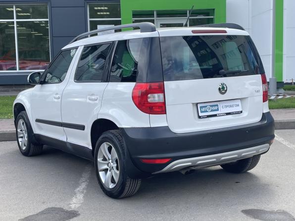 Skoda Yeti I с пробегом 2012 года, цена 690 000 рублей, 145093 км, внедорожник, Автокод Объявления