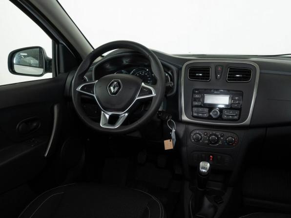 Renault Logan II Рестайлинг с пробегом 2022 года, цена 1 120 000 рублей, 89125 км, седан, Автокод Объявления