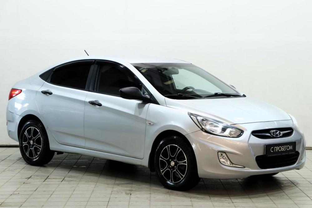 Hyundai Solaris I Сургут  - изображение 3
