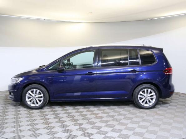Volkswagen Touran II с пробегом 2018 года, цена 1 790 000 рублей, 212145 км, компактвэн, Автокод Объявления