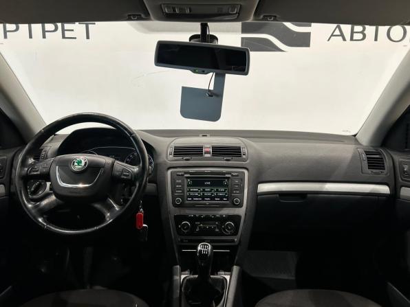 Skoda Octavia II (A5) Рестайлинг с пробегом 2010 года, цена 499 000 рублей, 308729 км, лифтбек, Автокод Объявления