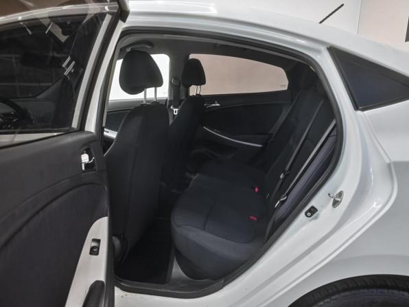 Hyundai Solaris I с пробегом 2013 года, цена 899 000 рублей, 180000 км, хэтчбек, Автокод Объявления