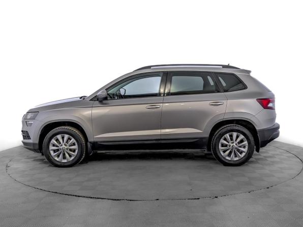 Skoda Karoq I с пробегом 2021 года, цена 2 575 000 рублей, 59380 км, внедорожник, Автокод Объявления