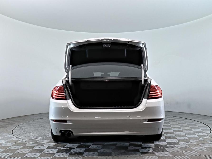 BMW 5 серии VI (F10/F11/F07) Рестайлинг Санкт-Петербург  - изображение 7