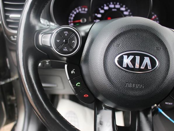 Kia Soul II Рестайлинг с пробегом 2018 года, цена 1 572 000 рублей, 43570 км, хэтчбек, Автокод Объявления