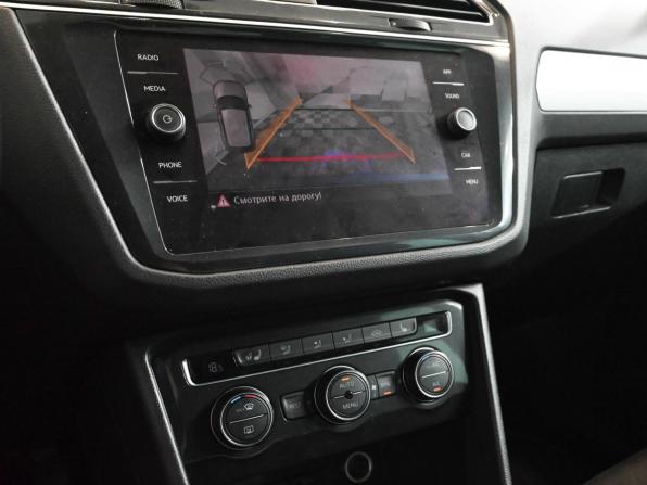 Volkswagen Tiguan II с пробегом 2018 года, цена 2 700 000 рублей, 57817 км, внедорожник, Автокод Объявления