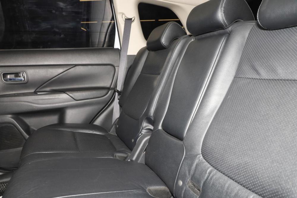 Mitsubishi Outlander II Рестайлинг Новосибирск  - изображение 18