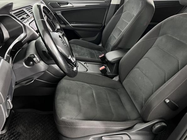 Volkswagen Tiguan II с пробегом 2017 года, цена 2 050 000 рублей, 164830 км, внедорожник, Автокод Объявления