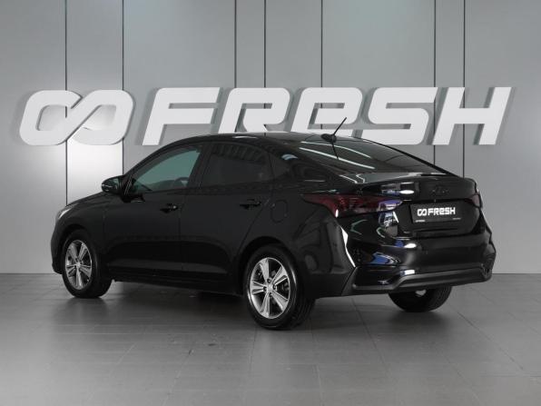 Hyundai Solaris II с пробегом 2018 года, цена 1 550 000 рублей, 97000 км, седан, Автокод Объявления