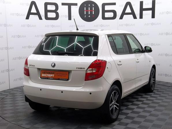 Skoda Fabia II Рестайлинг с пробегом 2014 года, цена 630 000 рублей, 57892 км, хэтчбек, Автокод Объявления