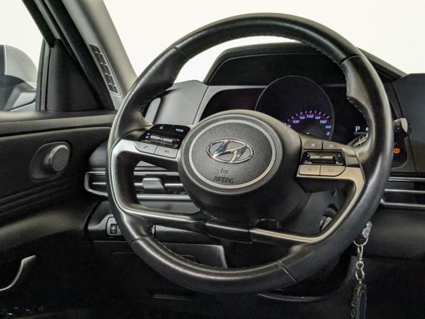 Hyundai Elantra VII (CN7) с пробегом 2021 года, цена 2 084 900 рублей, 47200 км, седан, Автокод Объявления