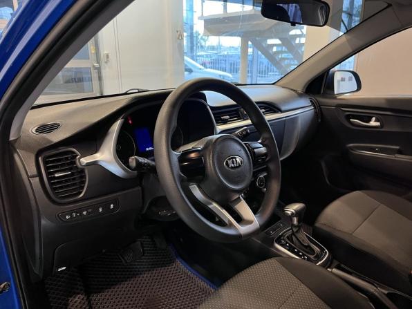 Kia Rio IV Рестайлинг с пробегом 2021 года, цена 1 385 000 рублей, 98097 км, седан, Автокод Объявления
