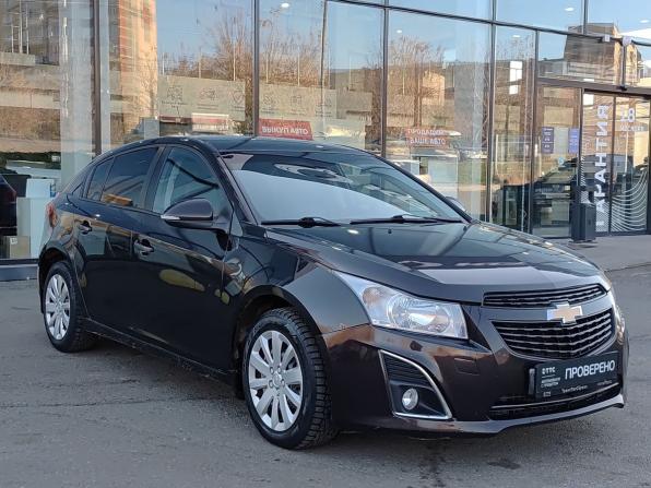 Chevrolet Cruze I Рестайлинг с пробегом 2015 года, цена 750 000 рублей, 133146 км, хэтчбек, Автокод Объявления