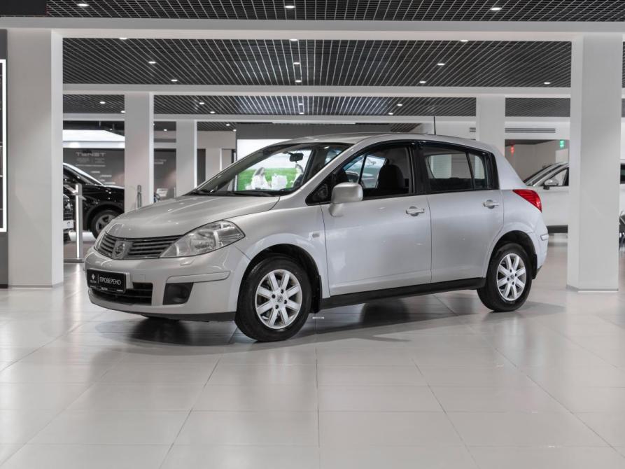 Nissan Tiida I Москва  - изображение 1