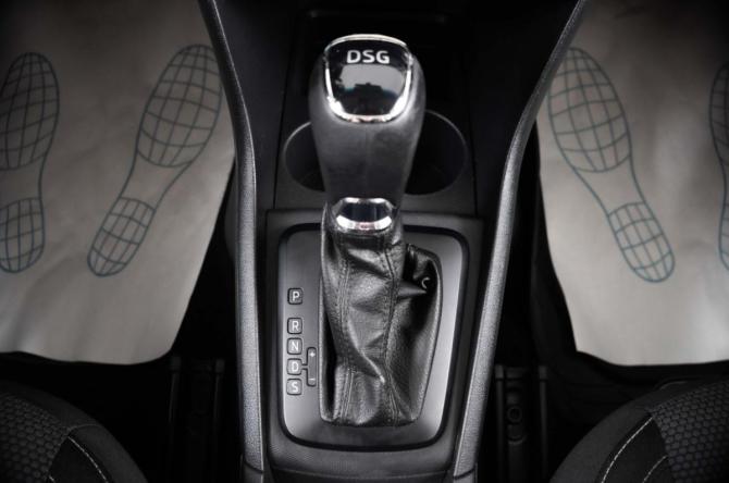 Skoda Rapid I с пробегом 2014 года, цена 999 000 рублей, 244158 км, лифтбек, Автокод Объявления