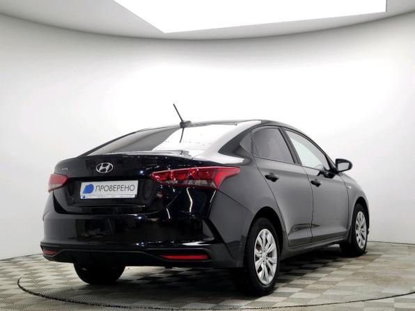 Hyundai Solaris II Рестайлинг с пробегом 2021 года, цена 1 406 000 рублей, 66294 км, седан, Автокод Объявления