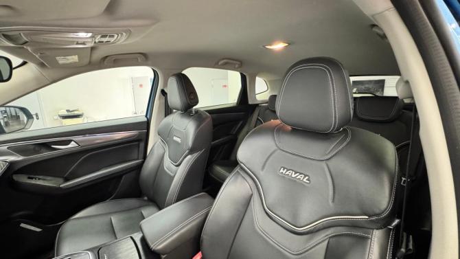 Haval Jolion I с пробегом 2023 года, цена 1 855 000 рублей, 29645 км, внедорожник, Автокод Объявления