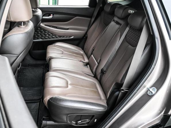 Hyundai Santa Fe IV с пробегом 2019 года, цена 3 184 000 рублей, 167044 км, внедорожник, Автокод Объявления