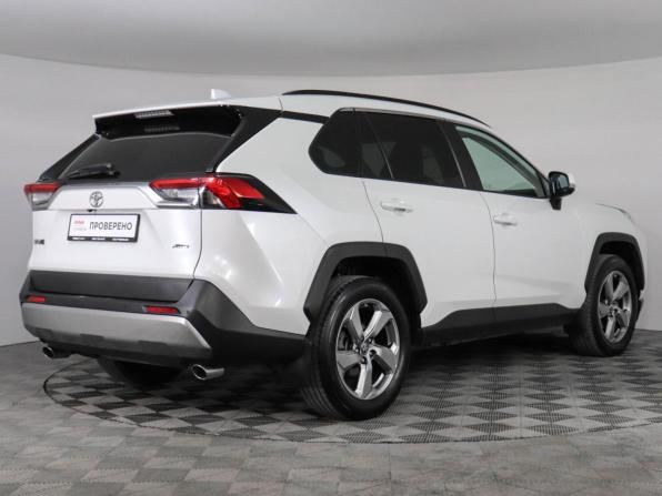 Toyota RAV4 V (XA50) с пробегом 2021 года, цена 3 349 000 рублей, 79674 км, внедорожник, Автокод Объявления