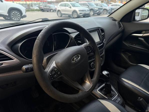 Lada (ВАЗ) Vesta I с пробегом 2017 года, цена 794 000 рублей, 111373 км, седан, Автокод Объявления