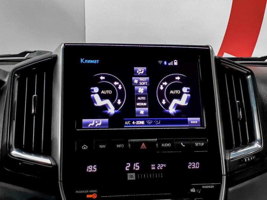 Toyota Land Cruiser 200 Series Рестайлинг 2 Москва  - изображение 16