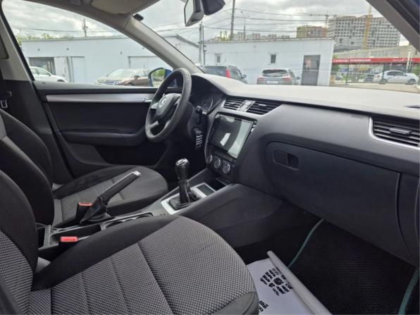 Skoda Octavia III (A7) с пробегом 2013 года, цена 503 300 рублей, 313188 км, лифтбек, Автокод Объявления