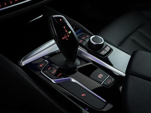 BMW 5 серии VII (G30/G31/G38) с пробегом 2020 года, цена 3 399 077 рублей, 85599 км, седан, Автокод Объявления