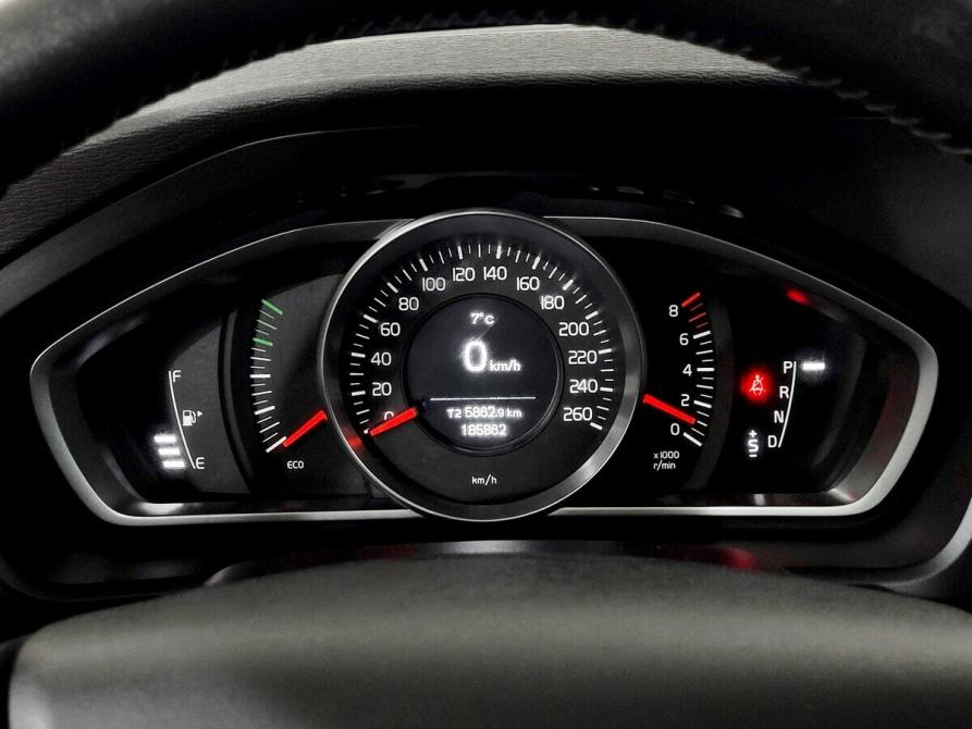 Volvo V40 Cross Country I Рестайлинг Москва  - изображение 6