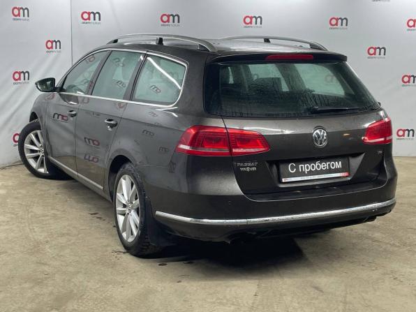 Volkswagen Passat B7 с пробегом 2012 года, цена 799 000 рублей, 308000 км, универсал, Автокод Объявления