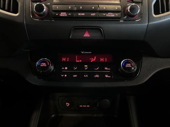 Kia Sportage III с пробегом 2012 года, цена 1 295 000 рублей, 145664 км, внедорожник, Автокод Объявления