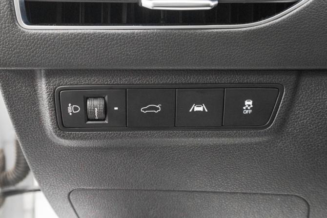 Hyundai Sonata VIII (DN8) с пробегом 2020 года, цена 2 299 000 рублей, 75000 км, седан, Автокод Объявления