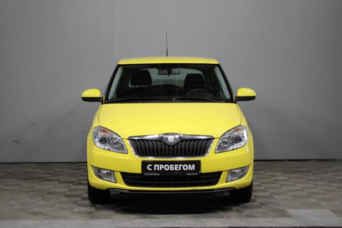 Skoda Fabia II Рестайлинг с пробегом 2010 года, цена 625 000 рублей, 141000 км, хэтчбек, Автокод Объявления
