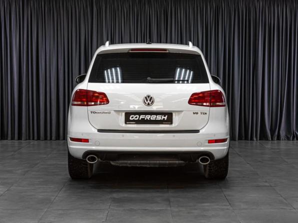 Volkswagen Touareg II с пробегом 2013 года, цена 2 564 000 рублей, 217891 км, внедорожник, Автокод Объявления