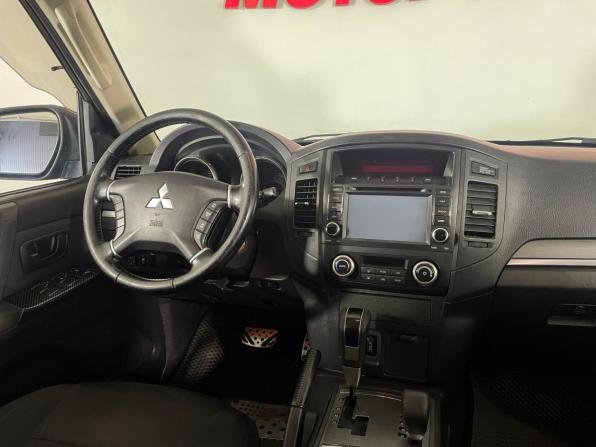 Mitsubishi Pajero IV Рестайлинг 1 с пробегом 2012 года, цена 1 720 000 рублей, 282479 км, внедорожник, Автокод Объявления