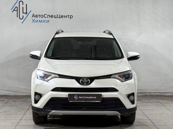 Toyota RAV4 IV (XA40) Рестайлинг с пробегом 2017 года, цена 1 769 800 рублей, 245000 км, внедорожник, Автокод Объявления