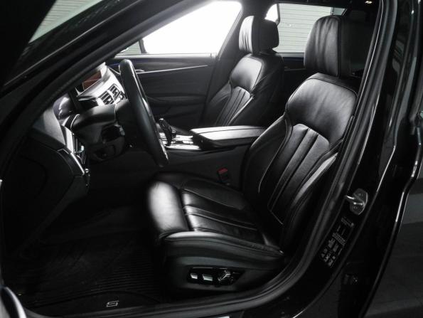 BMW 5 серии VII (G30/G31/G38) с пробегом 2018 года, цена 4 399 000 рублей, 116192 км, универсал, Автокод Объявления