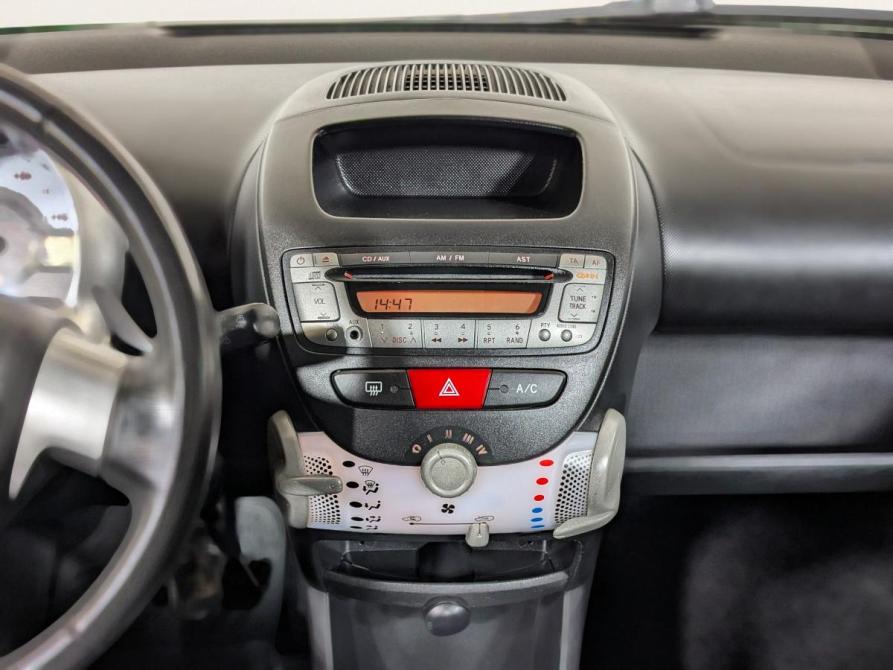 Peugeot 107 I Рестайлинг 2 Екатеринбург  - изображение 11