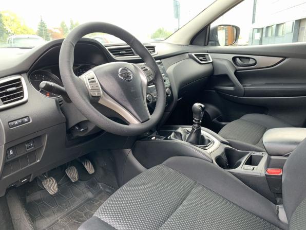 Nissan Qashqai II с пробегом 2017 года, цена 1 790 000 рублей, 111815 км, внедорожник, Автокод Объявления