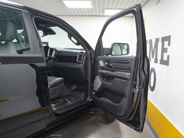 Ram 1500 V Рестайлинг с пробегом 2026 года, цена 10 499 000 рублей, 43 км, offers.body_type.unknown, Автокод Объявления